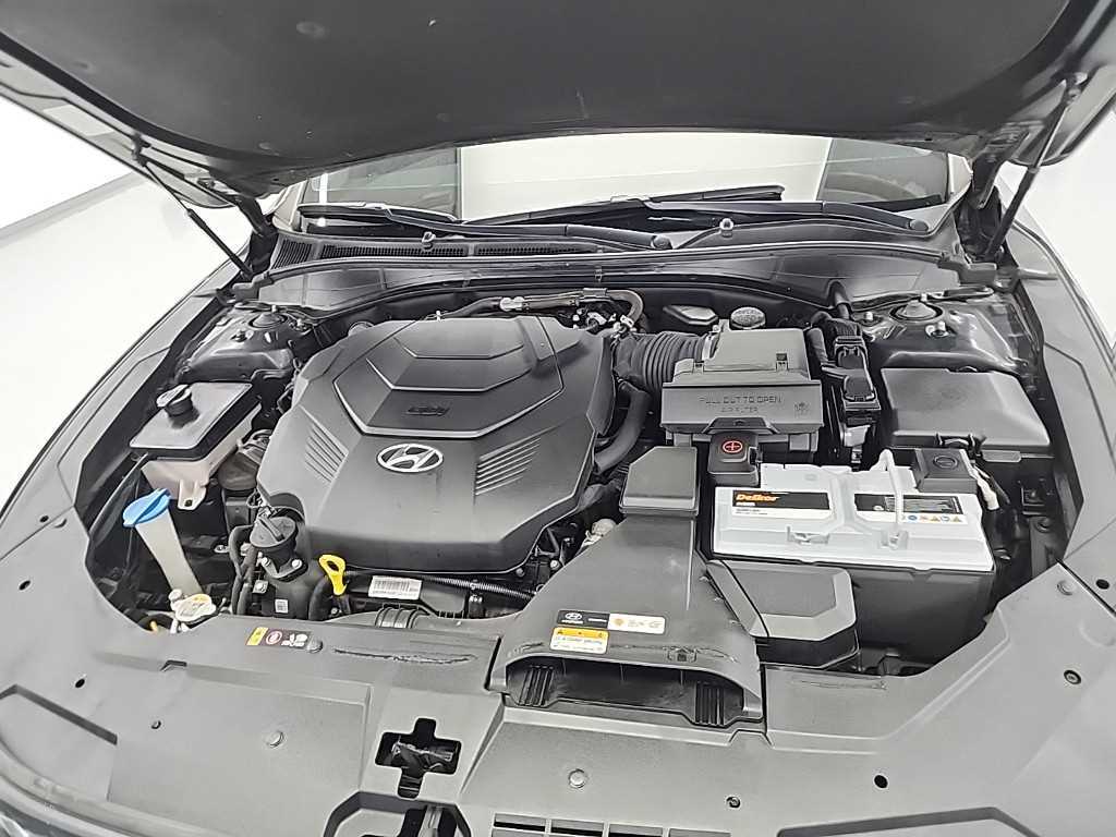 HYUNDAI Grandeur - Vista 5
