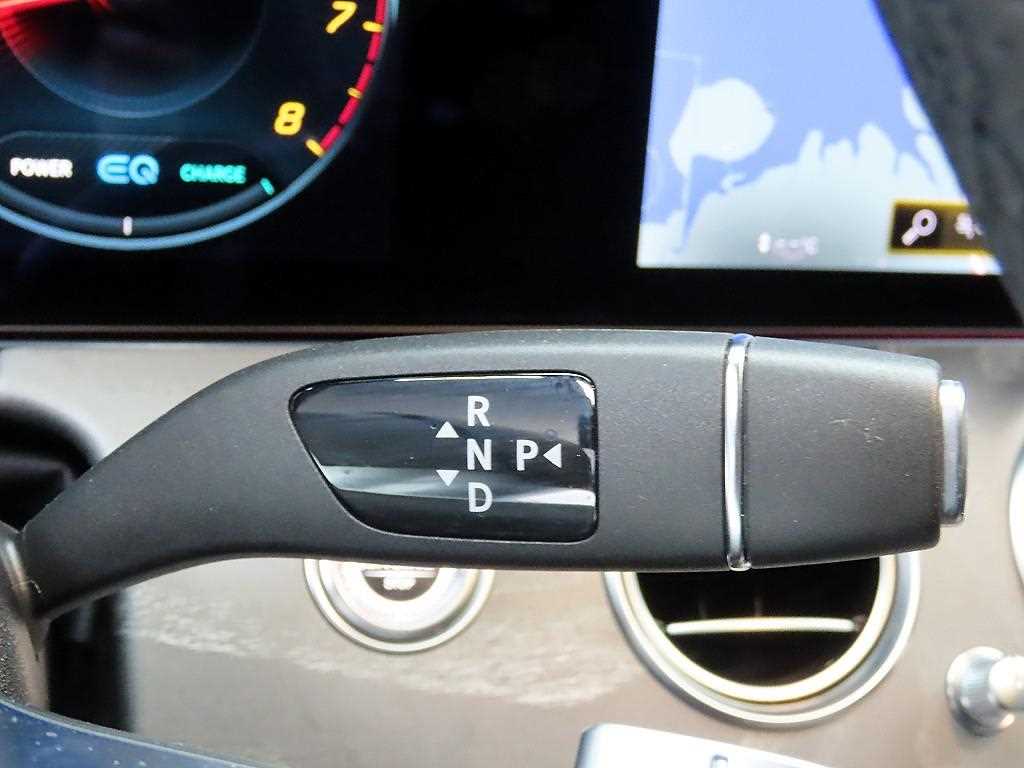 Mercedes Benz E class - Vista 10
