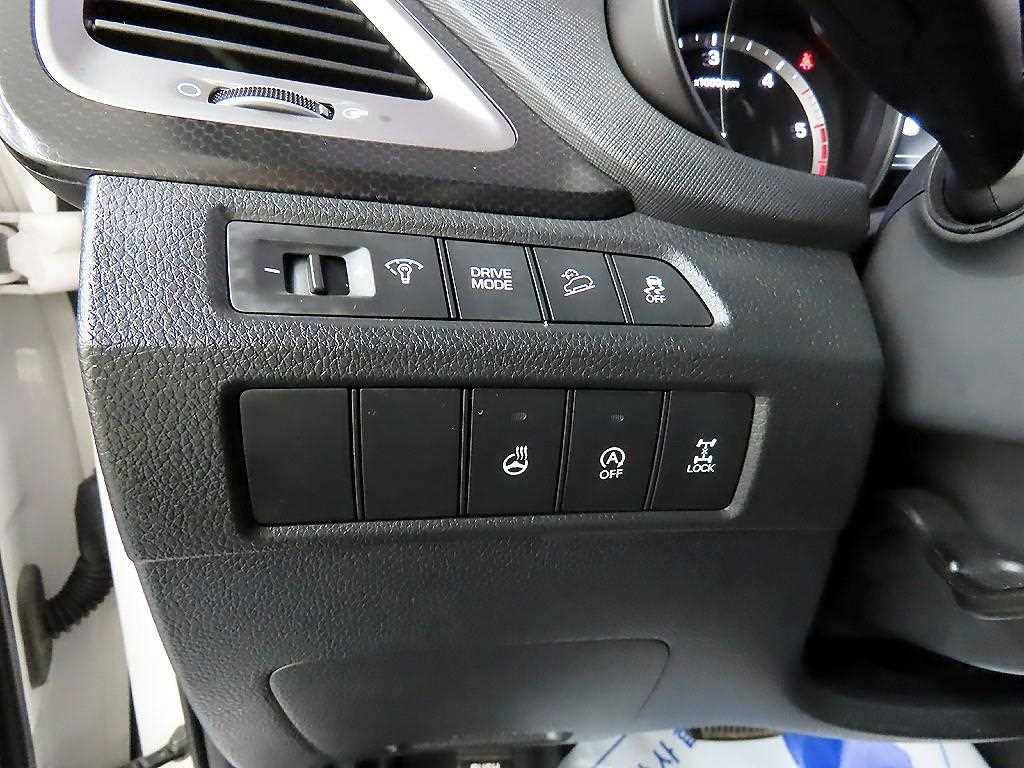HYUNDAI Santa Fe 2016 Blanco - Importación desde Corea - HF Imports Iquique - Foto 13