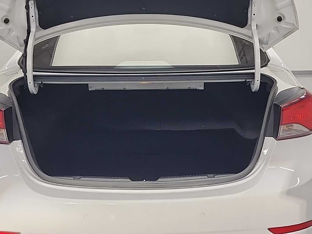 HYUNDAI Avante 2014 - Importación desde Corea - HF Imports Iquique - Foto 18
