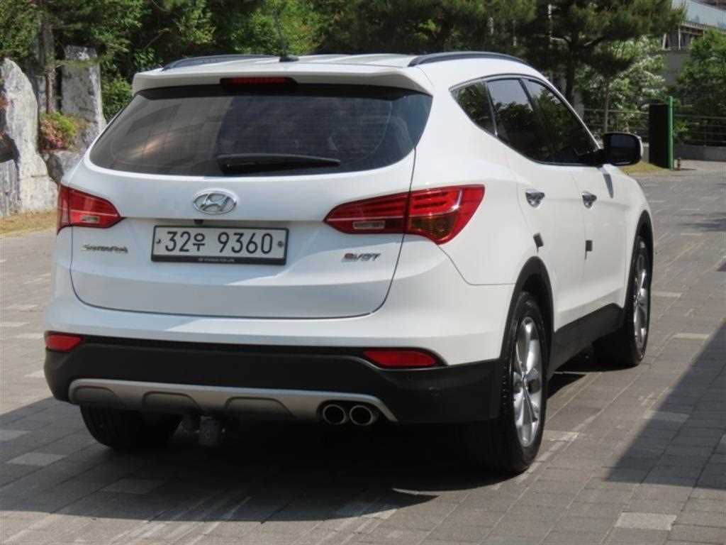 HYUNDAI Santa Fe - Vista 3