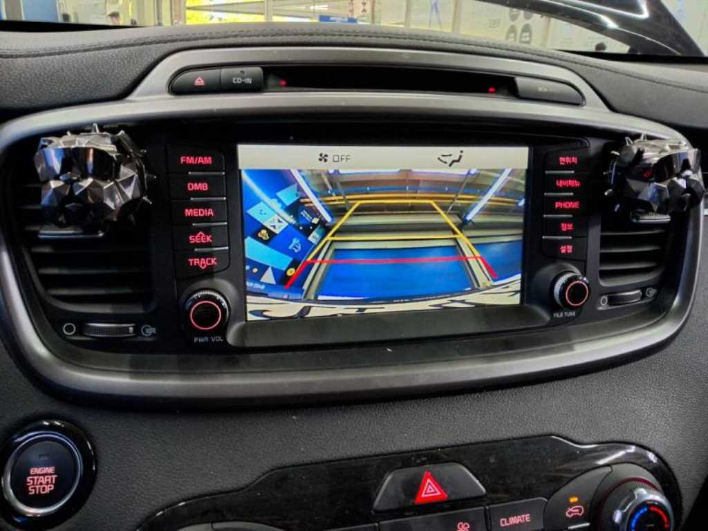 KIA Sorento - Vista 12
