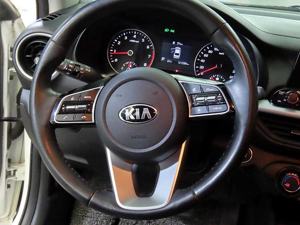 KIA K3 - Vista 8