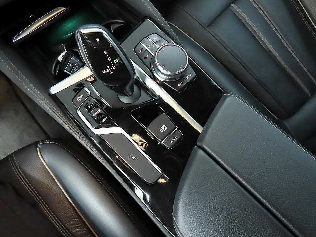 BMW 5 Series - Vista 10