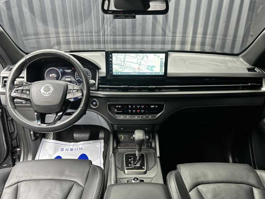 Ssangyong Rexton - Vista 9