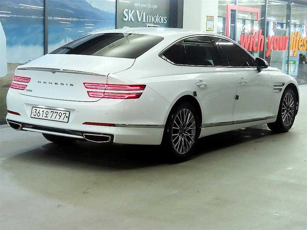 Genesis G80 - Vista 6