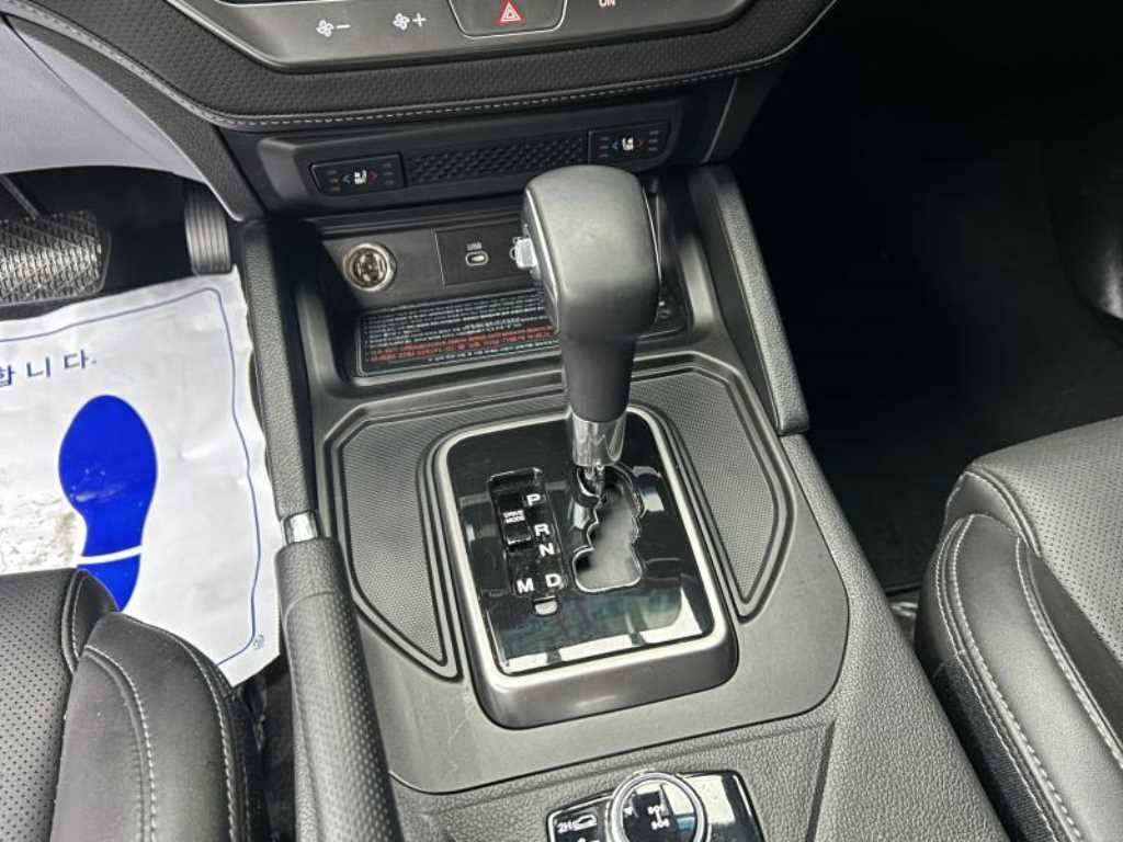 Ssangyong Rexton - Vista 11