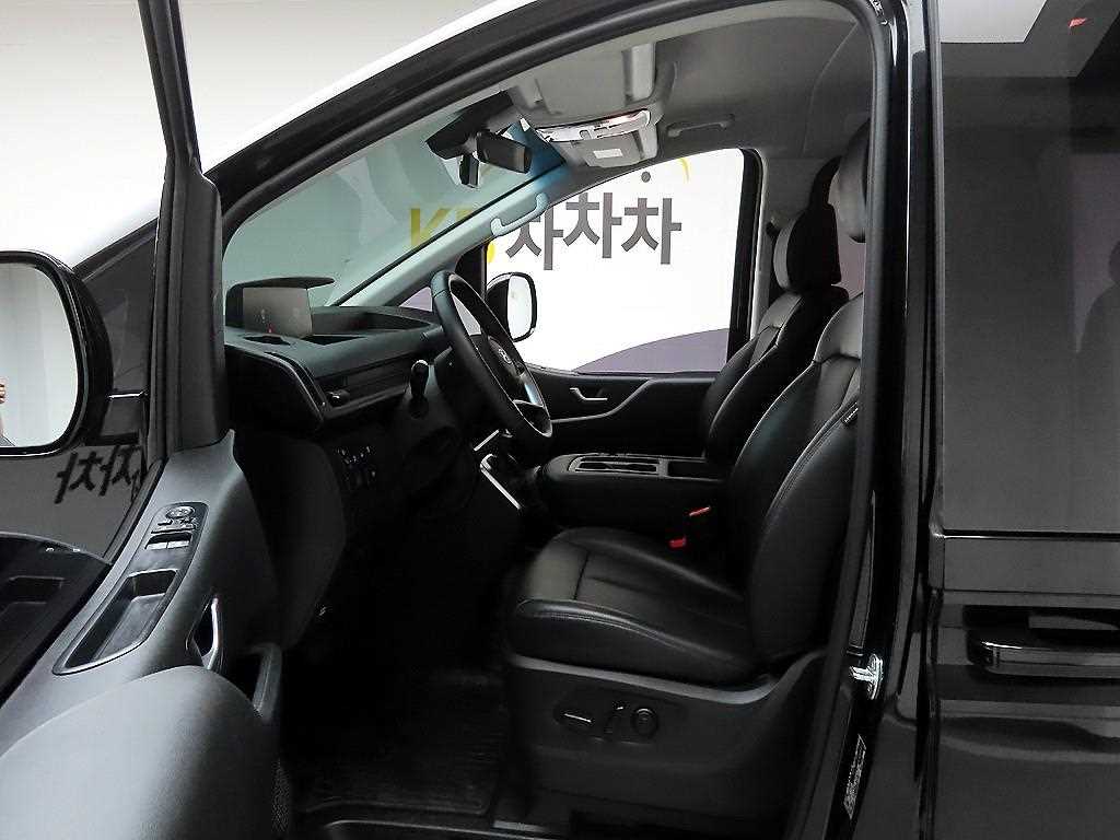 HYUNDAI Staria 2023 - Importación desde Corea - HF Imports Iquique - Foto 13