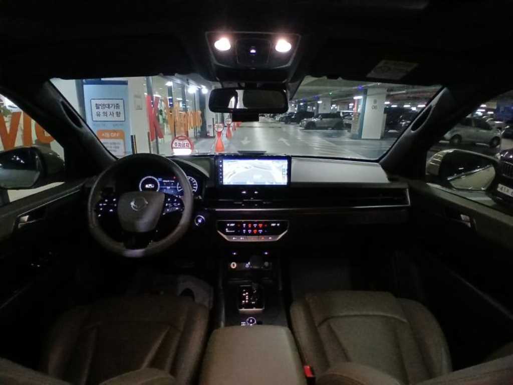 Ssangyong Rexton - Vista 12