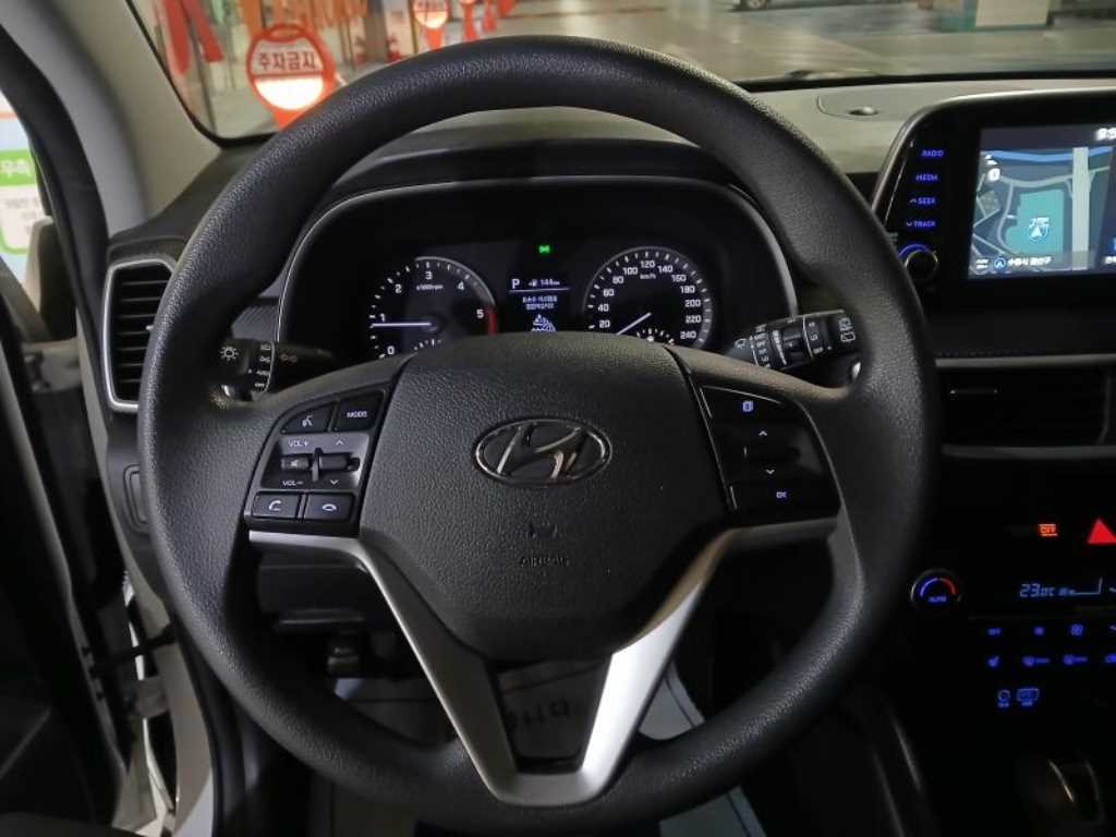 HYUNDAI Tucson - Vista 8