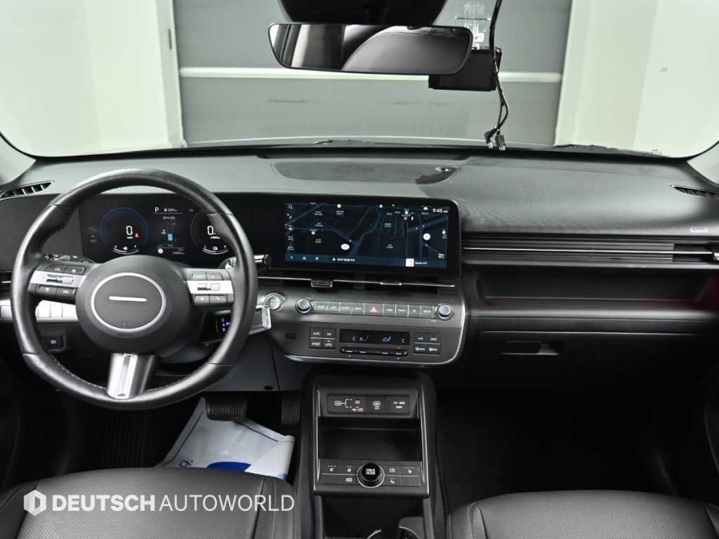 HYUNDAI Kona - Vista 7