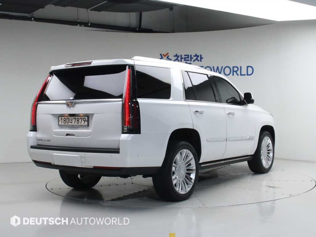 Cadillac Escalade - Vista 2