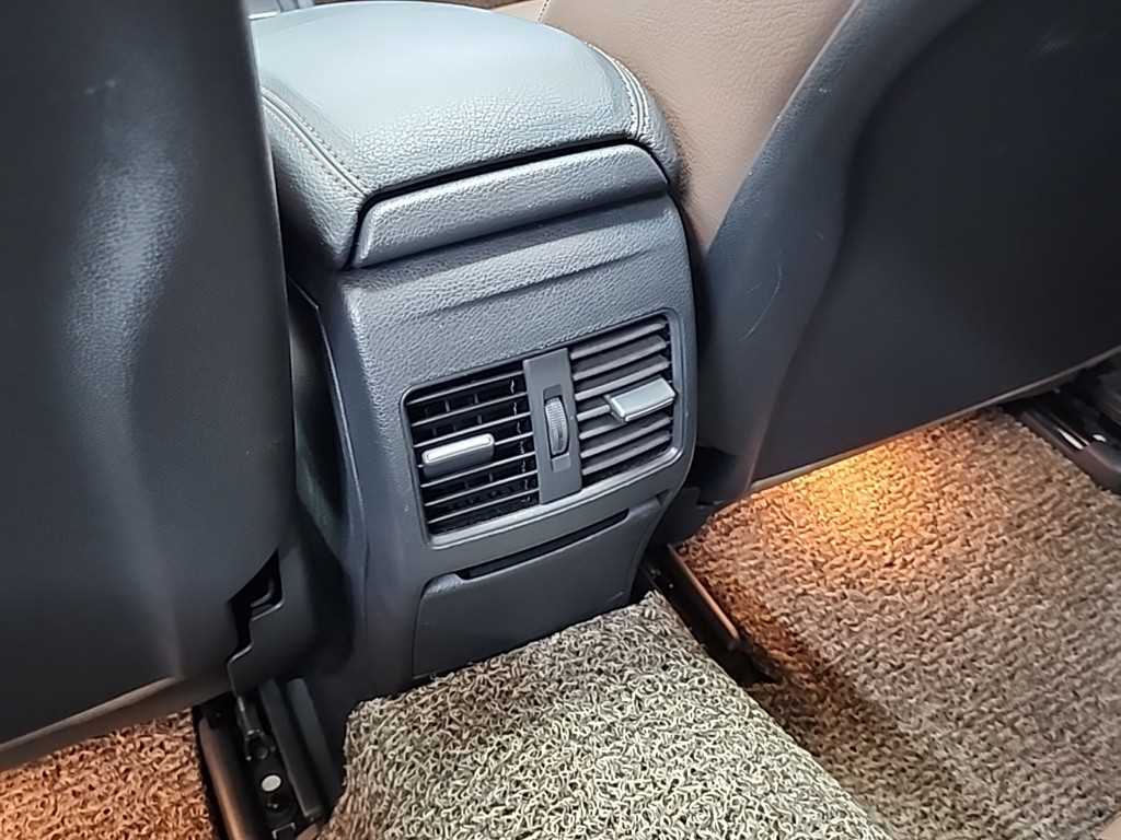 Mercedes Benz GLA Class 2018 Blanco - Importación desde Corea - HF Imports Iquique - Foto 13