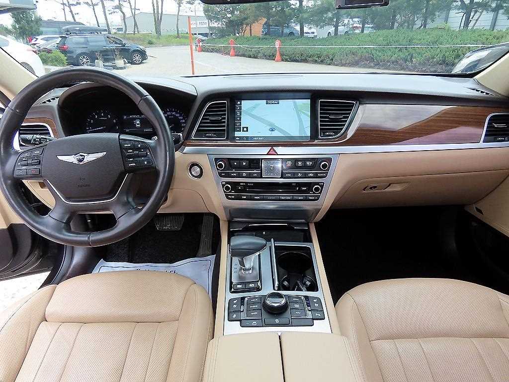 Genesis G80 - Vista 7