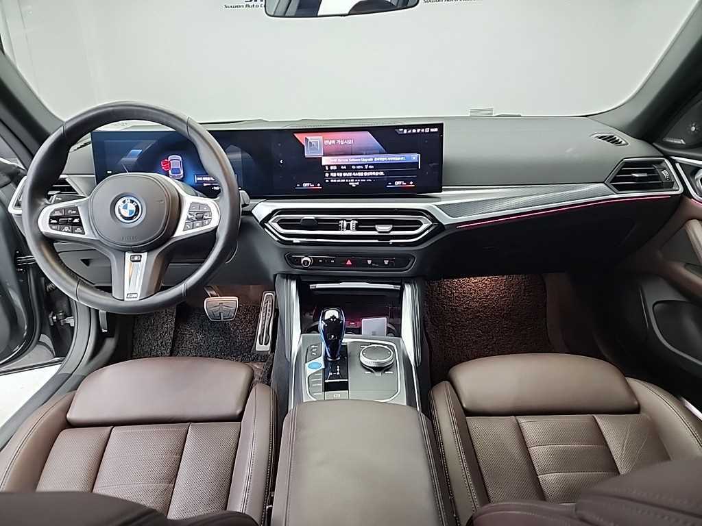 BMW i4 - Vista 7