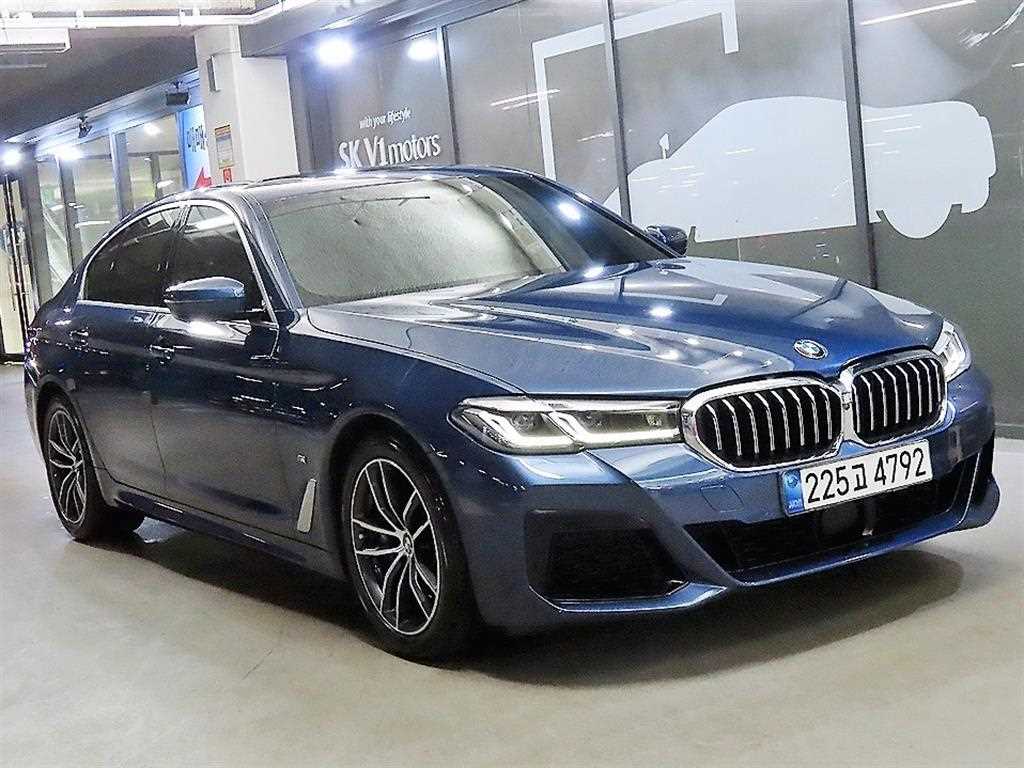 BMW 5 Series 2021 Azul - Importación desde Corea - HF Imports Iquique - Foto 1
