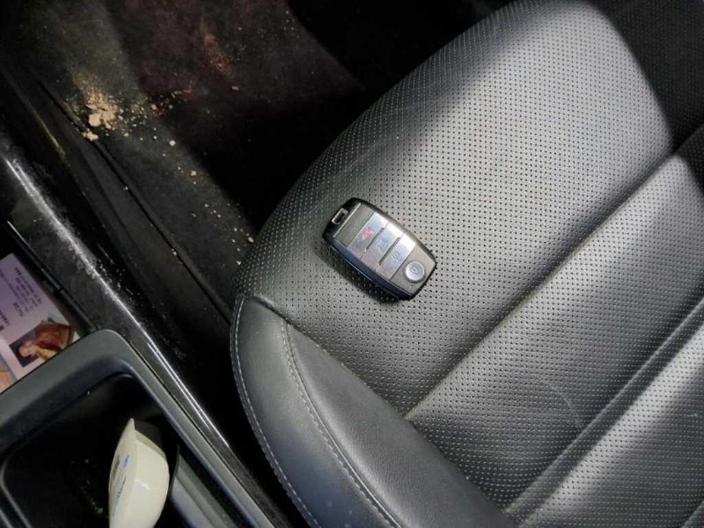 KIA Sorento 2015 Negro - Importación desde Corea - HF Imports Iquique - Foto 15