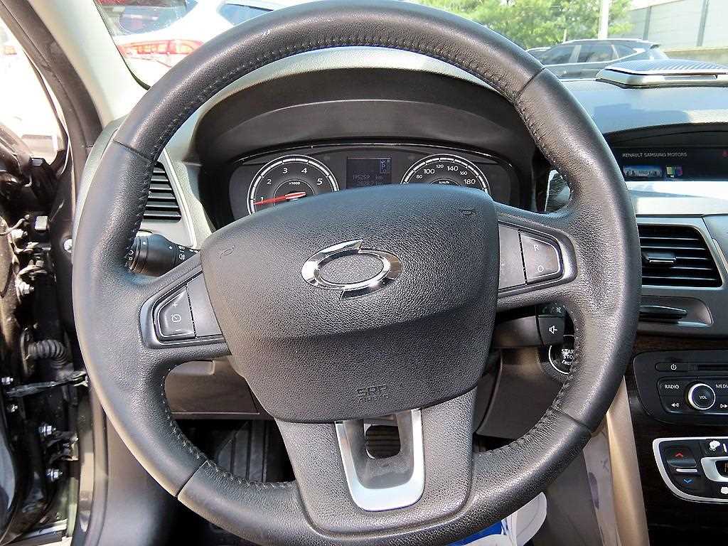 SAMSUNG SM5 - Vista 8