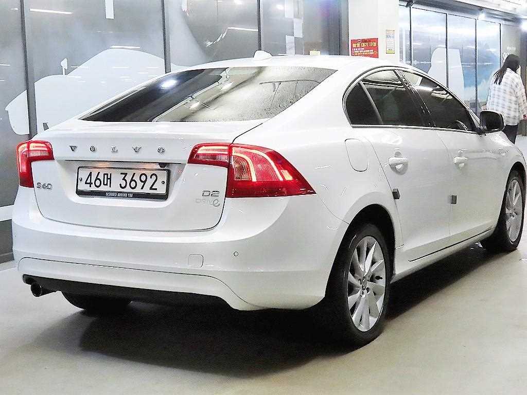 Volvo S60 - Vista 4
