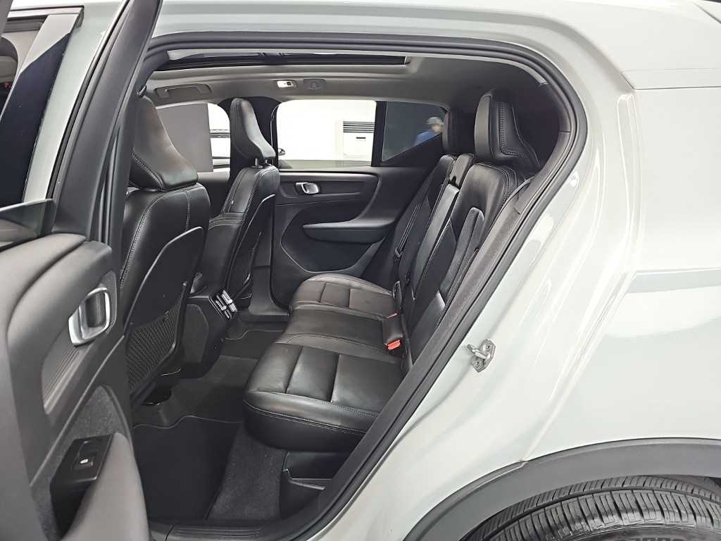 Volvo XC40 - Vista 12