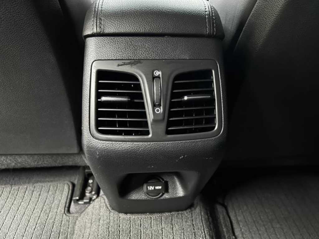 HYUNDAI Sonata - Vista 7