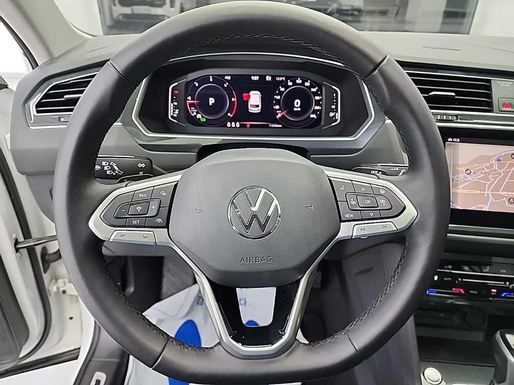 Volkswagen Tiguan - Vista 9
