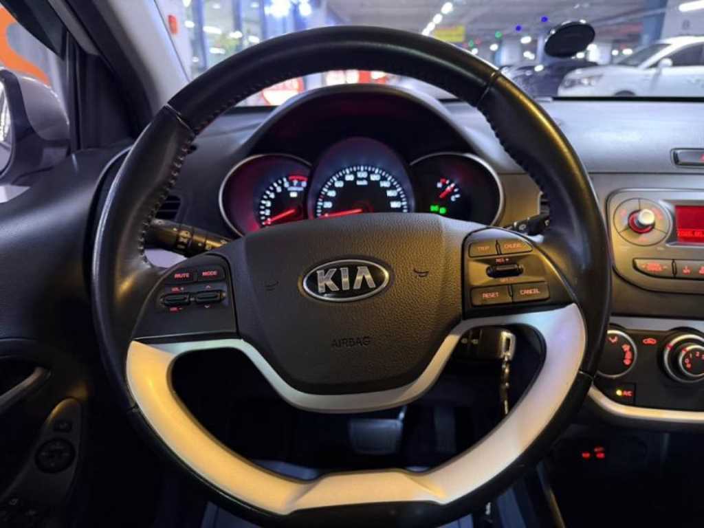 KIA Morning - Vista 8