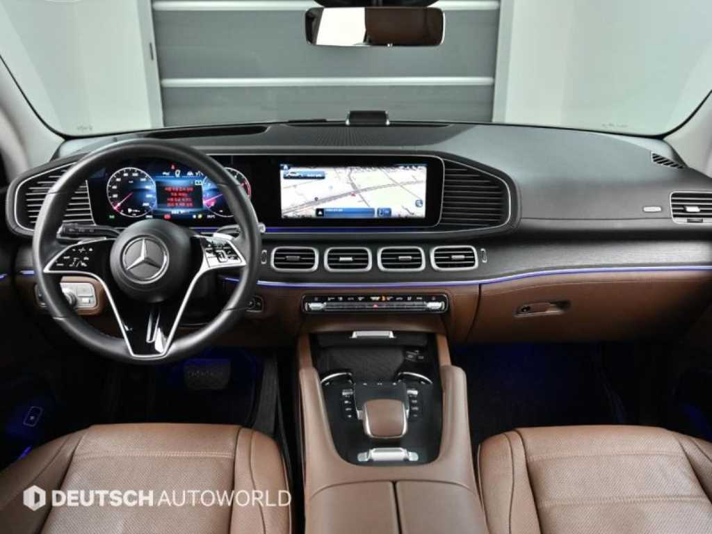 Mercedes Benz GLE Class - Vista 7