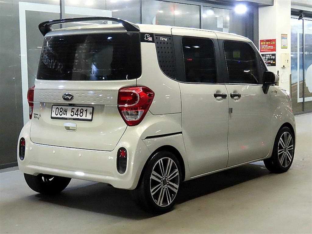 KIA Ray - Vista 4