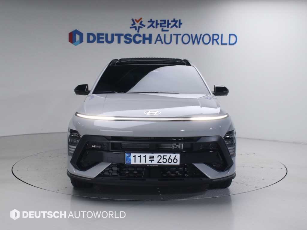 HYUNDAI Kona - Vista 3