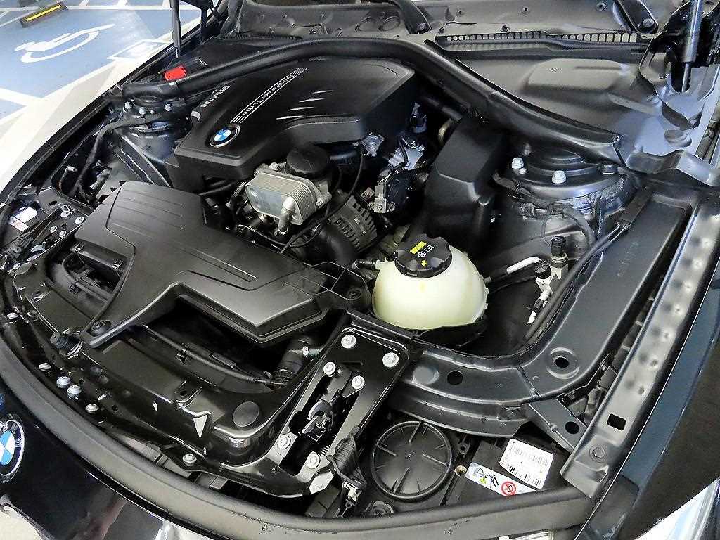 BMW 4 Series 2016 Negro - Importación desde Corea - HF Imports Iquique - Foto 19