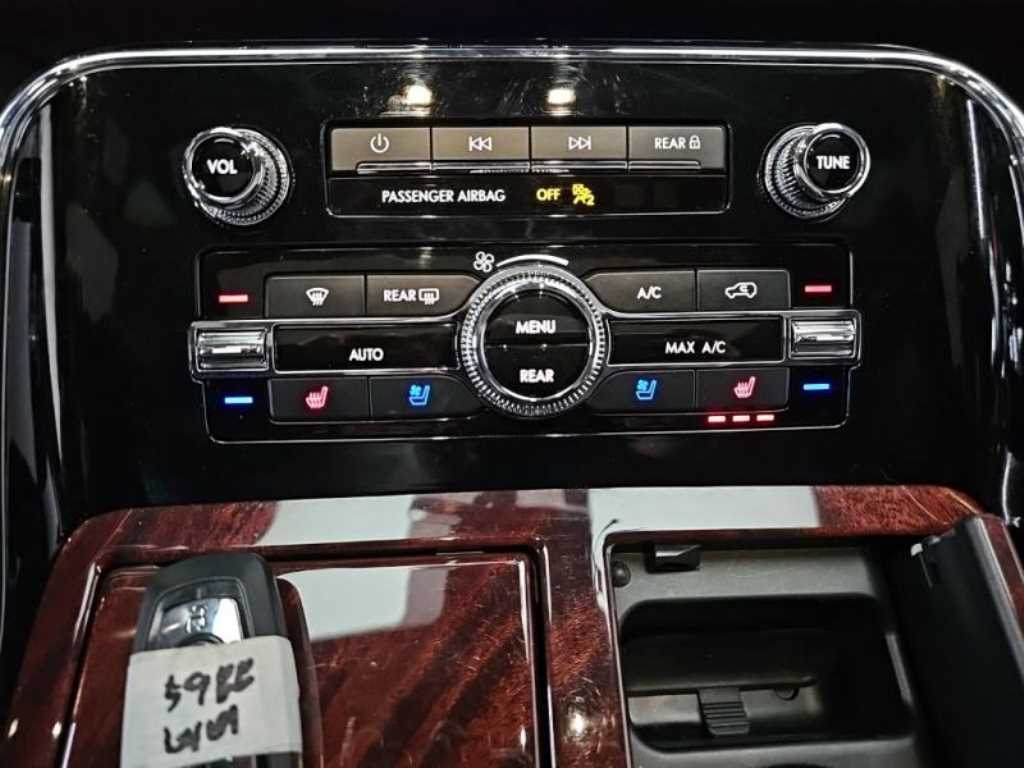 Lincoln Navigator 2020 Negro - Importación desde Corea - HF Imports Iquique - Foto 13
