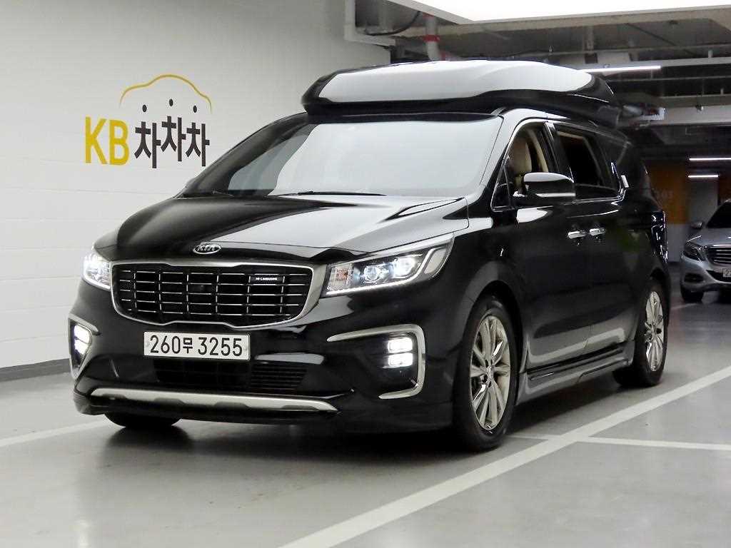 KIA Carnival - Vista 2