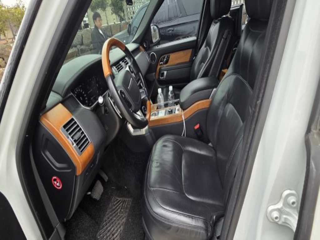 Land Rover Range Rover - Vista 3