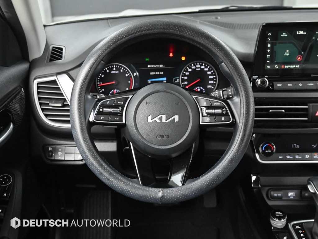 KIA Seltos 2023 Blanco - Importación desde Corea - HF Imports Iquique - Foto 13