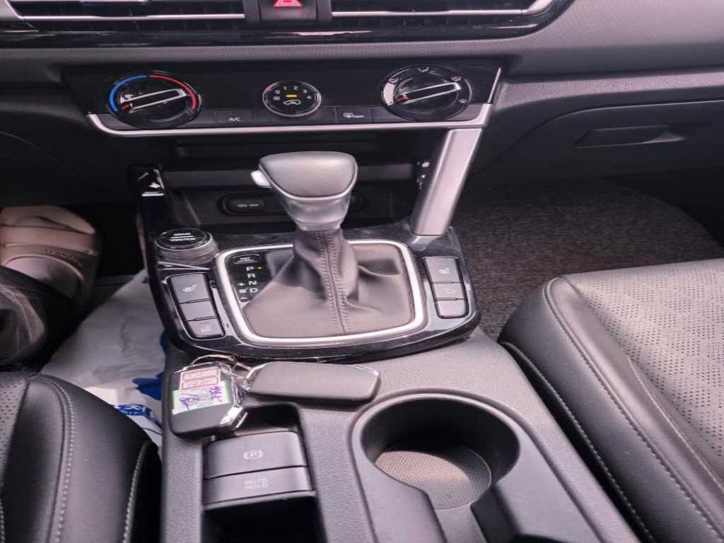 KIA Seltos - Vista 12