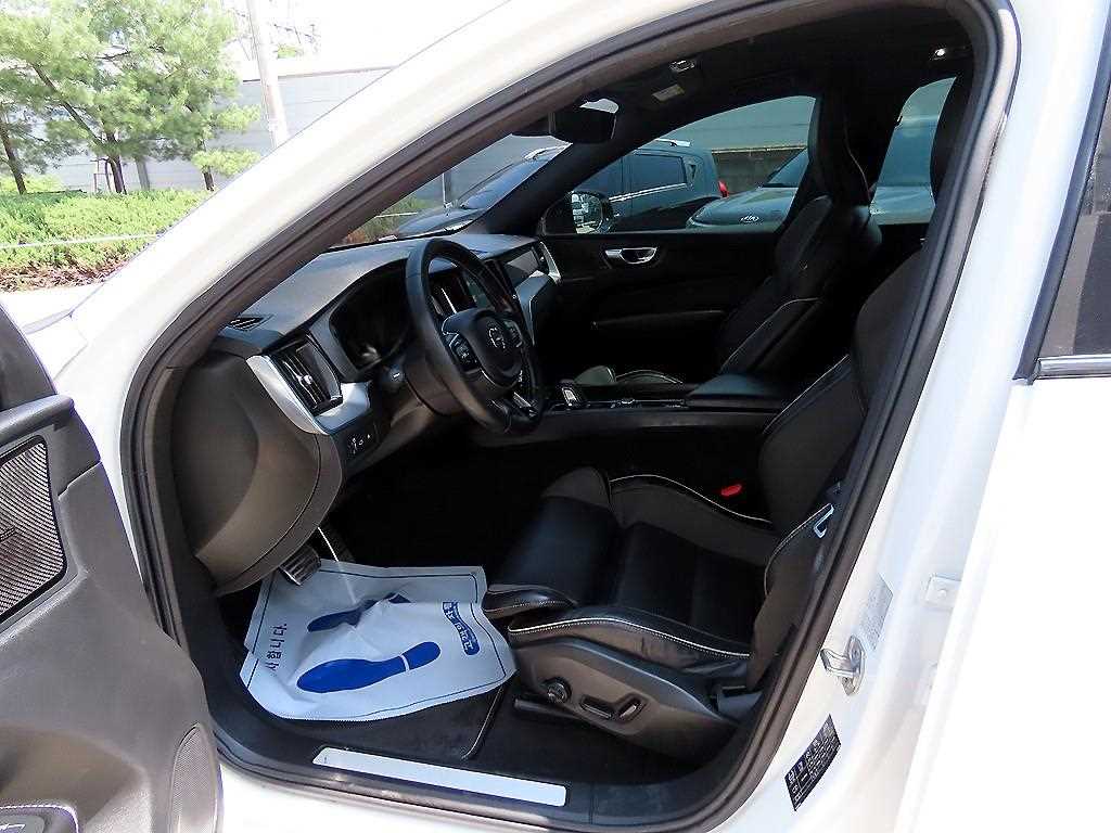 Volvo XC60 - Vista 5