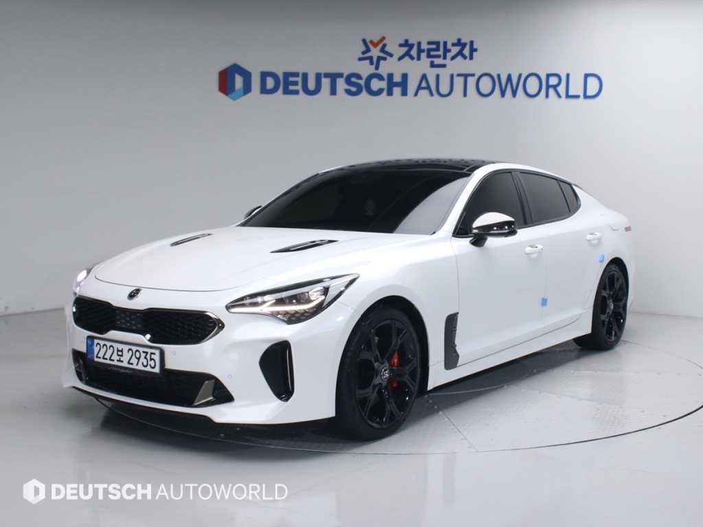 KIA Stinger - Vista 2