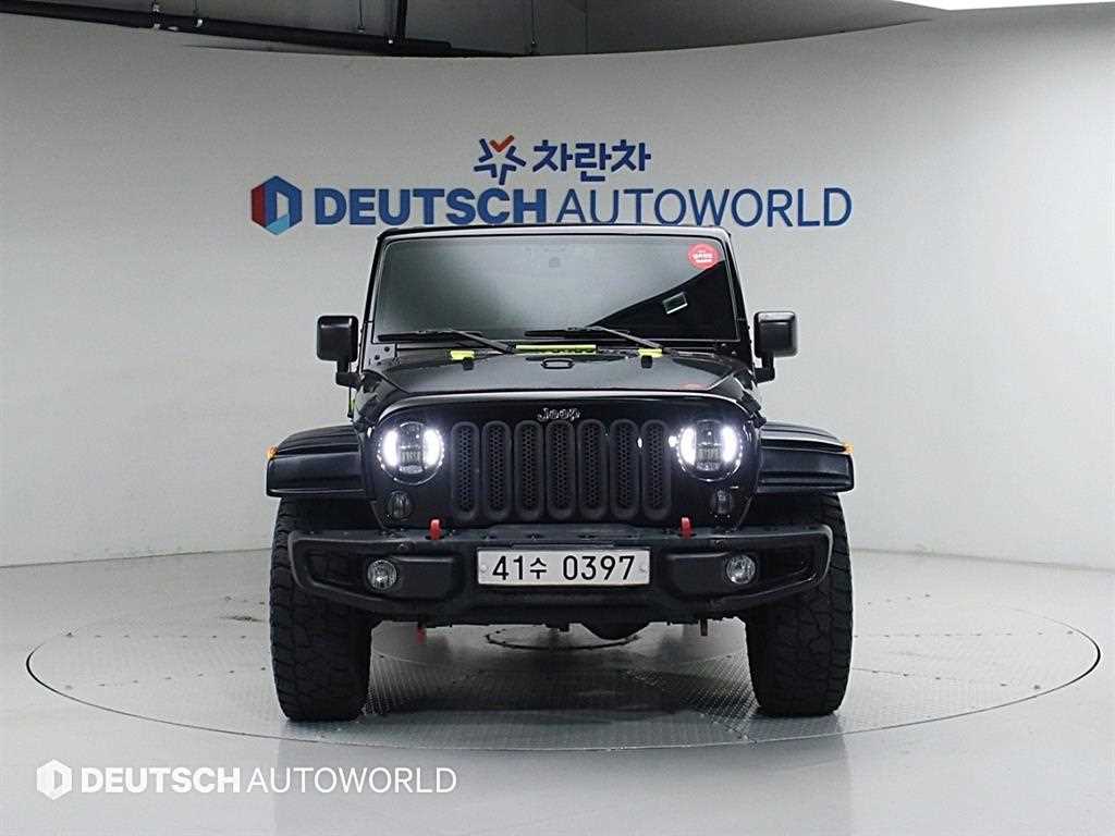 Jeep Wrangler - Vista 3