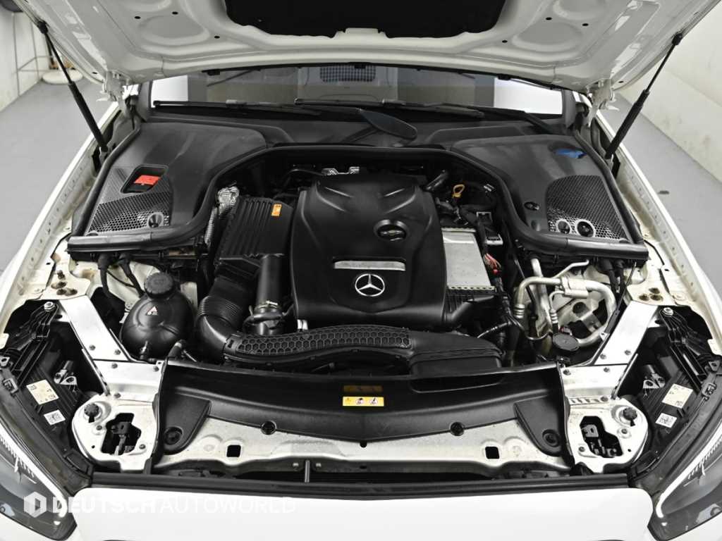 Mercedes Benz E class - Vista 6