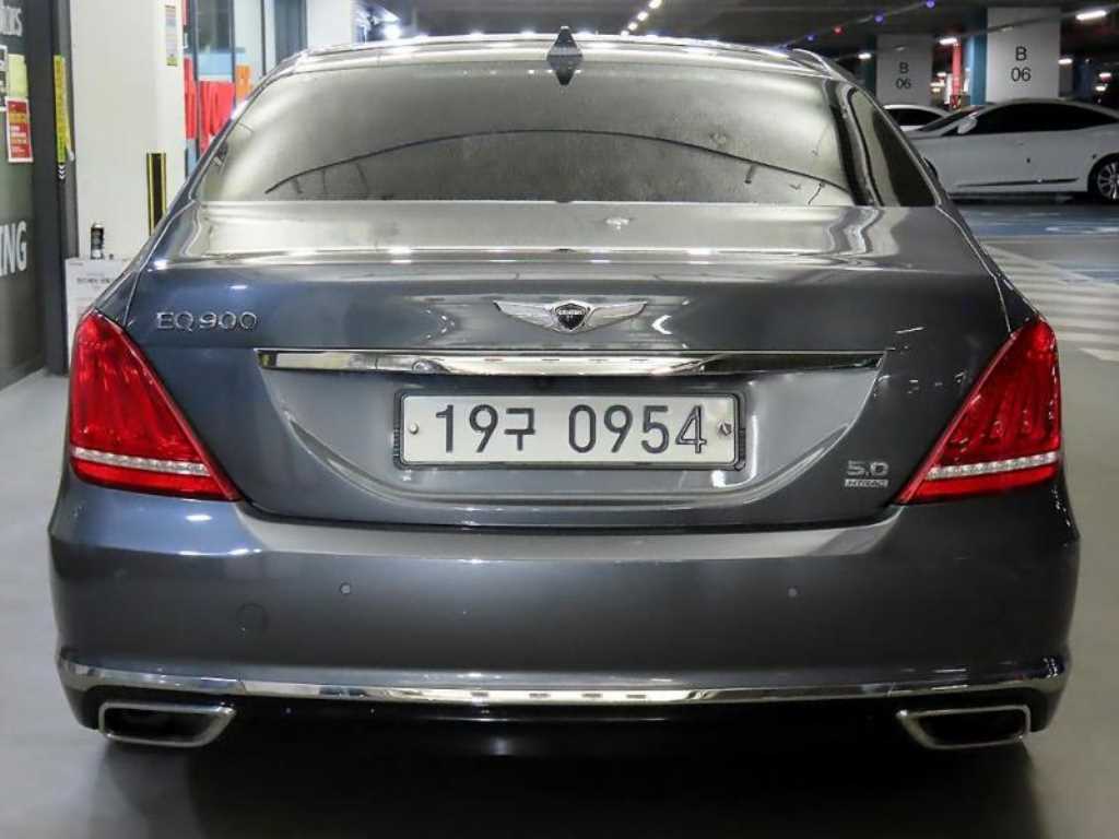 Genesis EQ900 - Vista 5