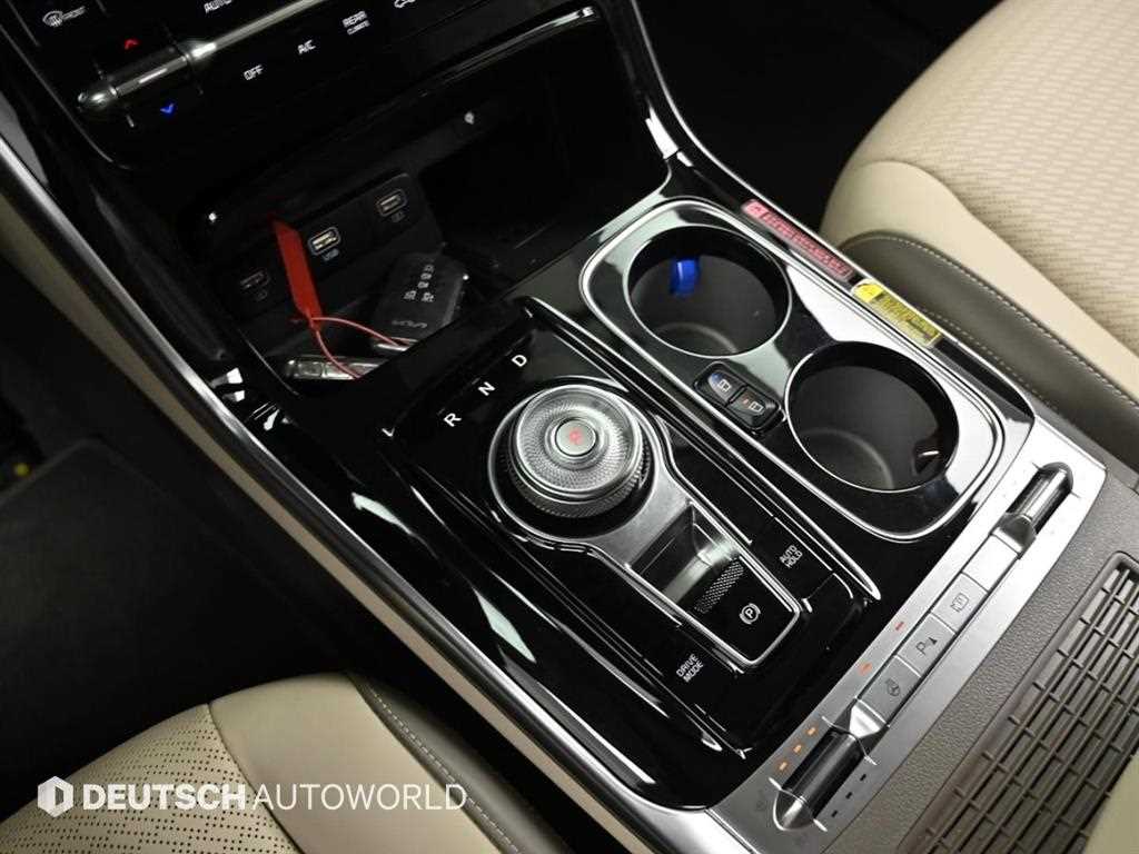KIA Carnival - Vista 9