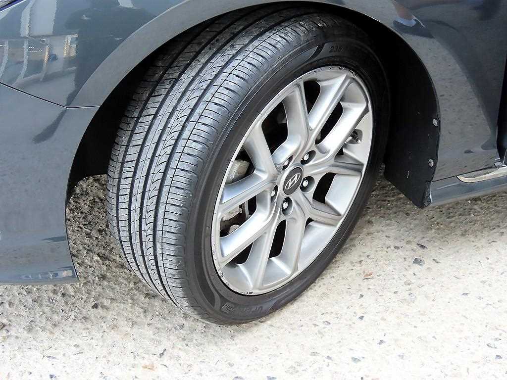 HYUNDAI Sonata 2018 Gris - Importación desde Corea - HF Imports Iquique - Foto 20
