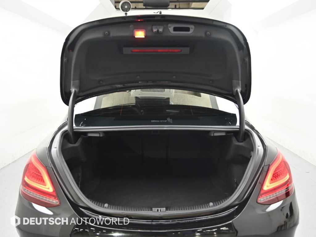 Mercedes Benz C Class 2019 Negro - Importación desde Corea - HF Imports Iquique - Foto 19