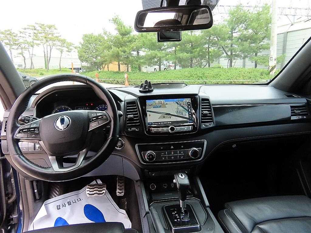 Ssangyong Rexton - Vista 7