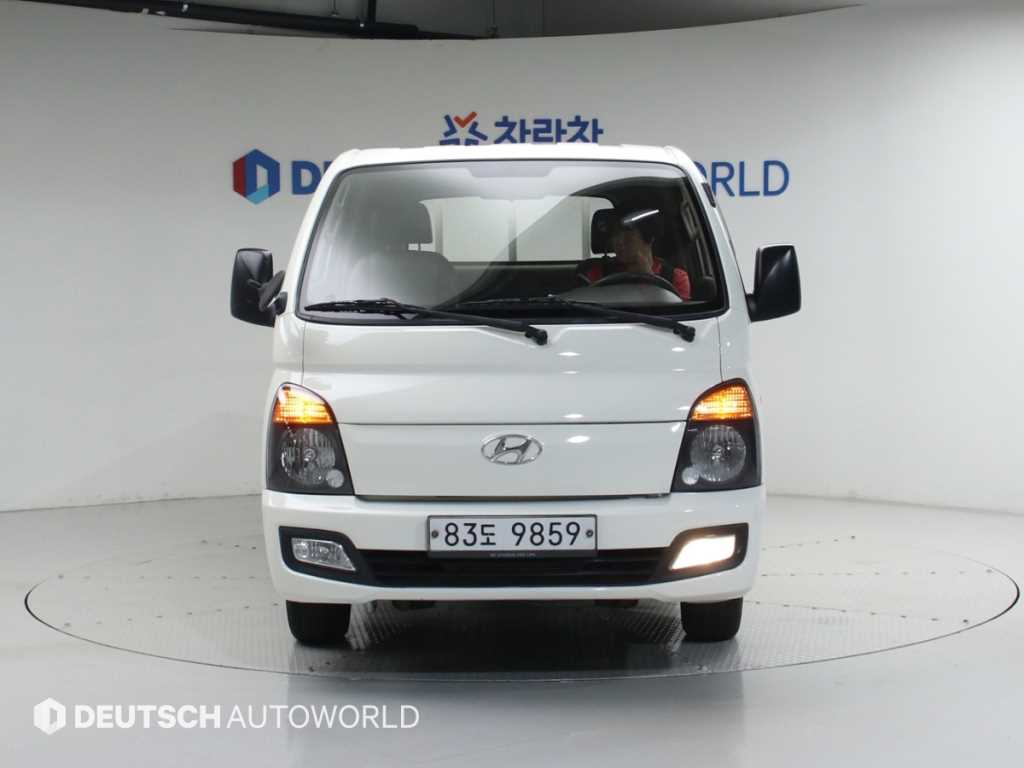 Small Truck Cargo (small) - Vista 3
