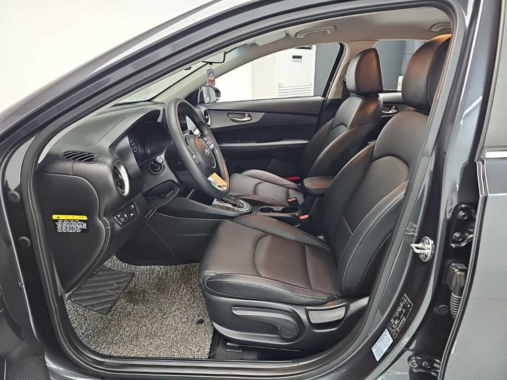 KIA K3 - Vista 11