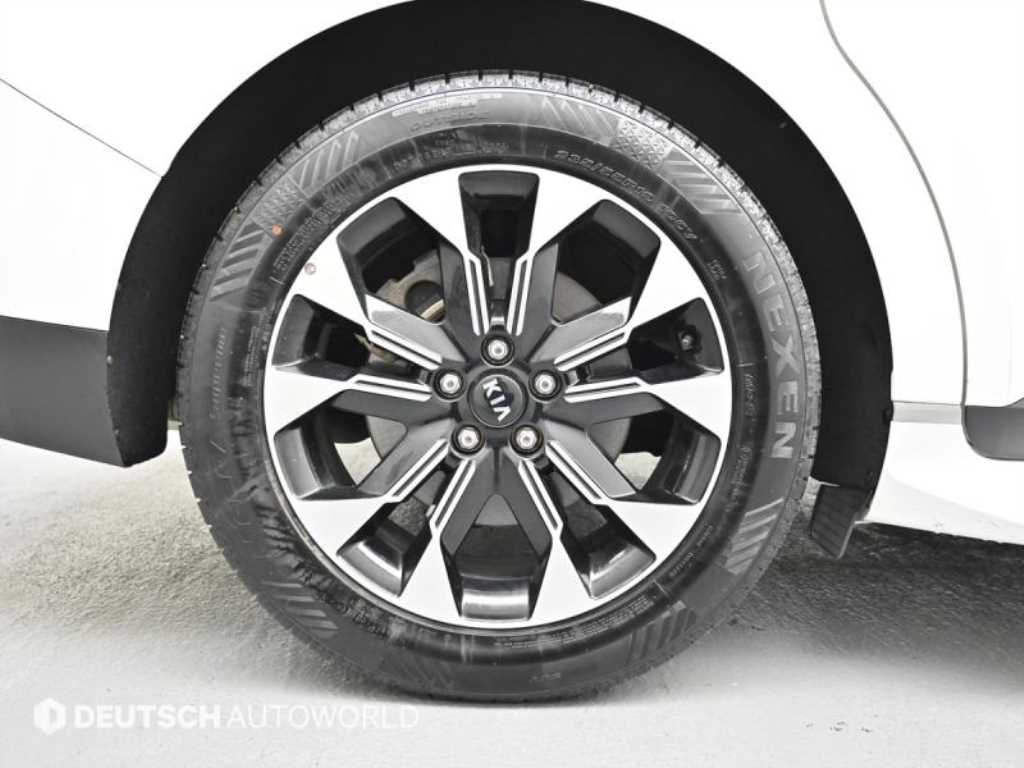 KIA Carnival - Vista 5