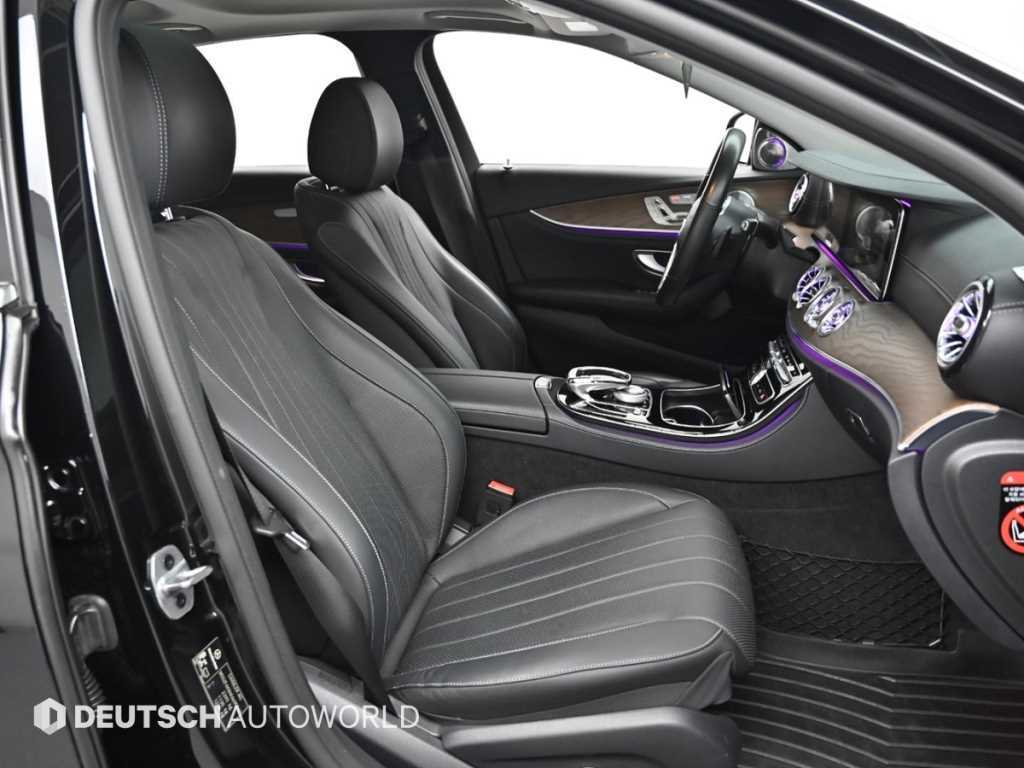 Mercedes Benz E class - Vista 10