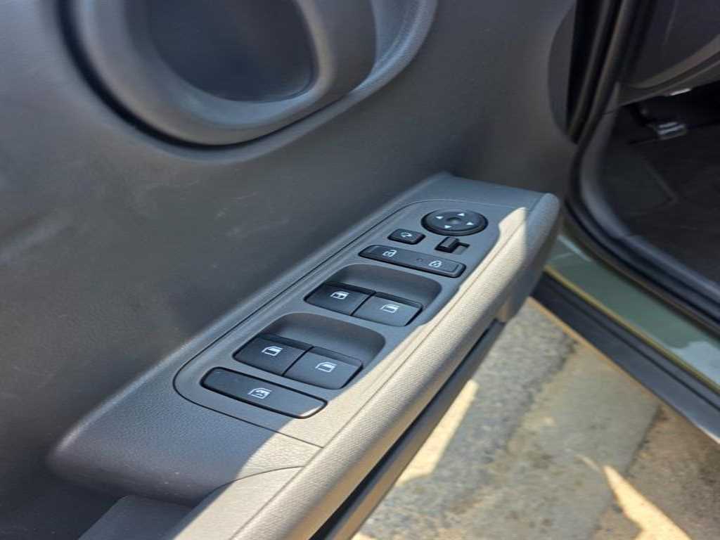 HYUNDAI Casper - Vista 11